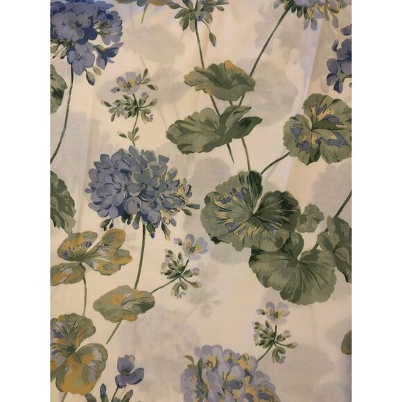 Laura Ashley Floral Grommet Curtain Panels set of Two 62" Long - Picture 2 of 4